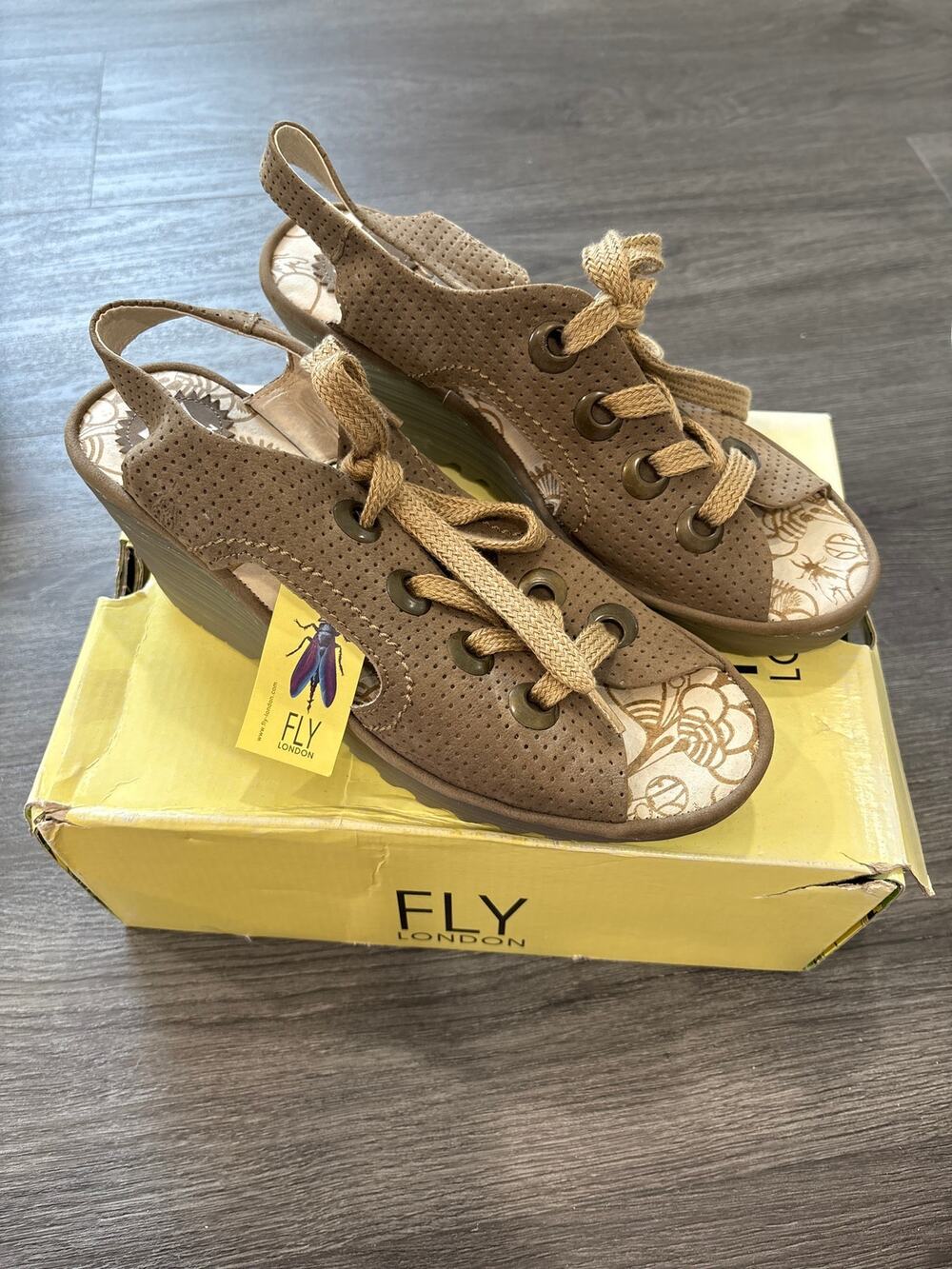 London Fly Ylva Perforated Khaki Color Sandals Size 41